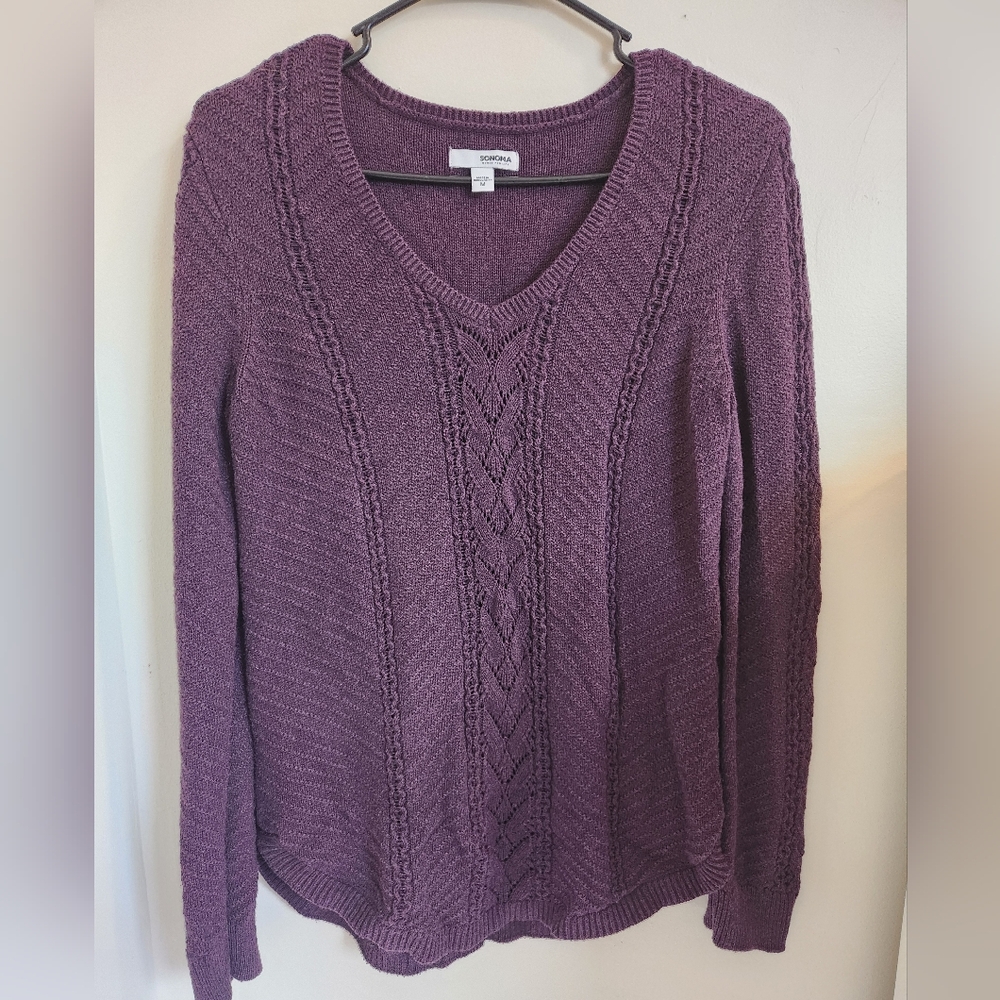 Euc sonoma size medium purple sweater